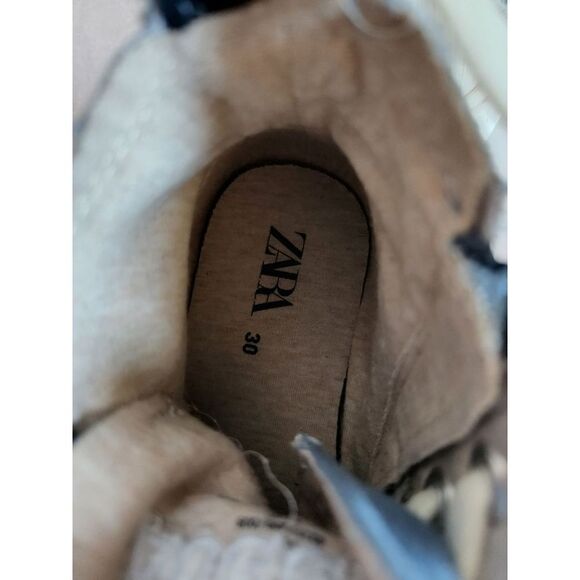 Zara 30 or 12.5 boys high top fabric rubber sneaker blue Auggie embroidery Augus - Picture 4 of 6